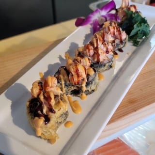 TR3-KINGS SPECIAL ROLL (5PCS)