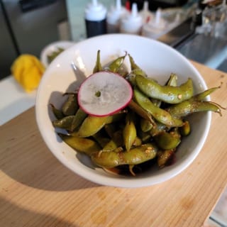 SD6-GARLIC CHILI EDAMAME